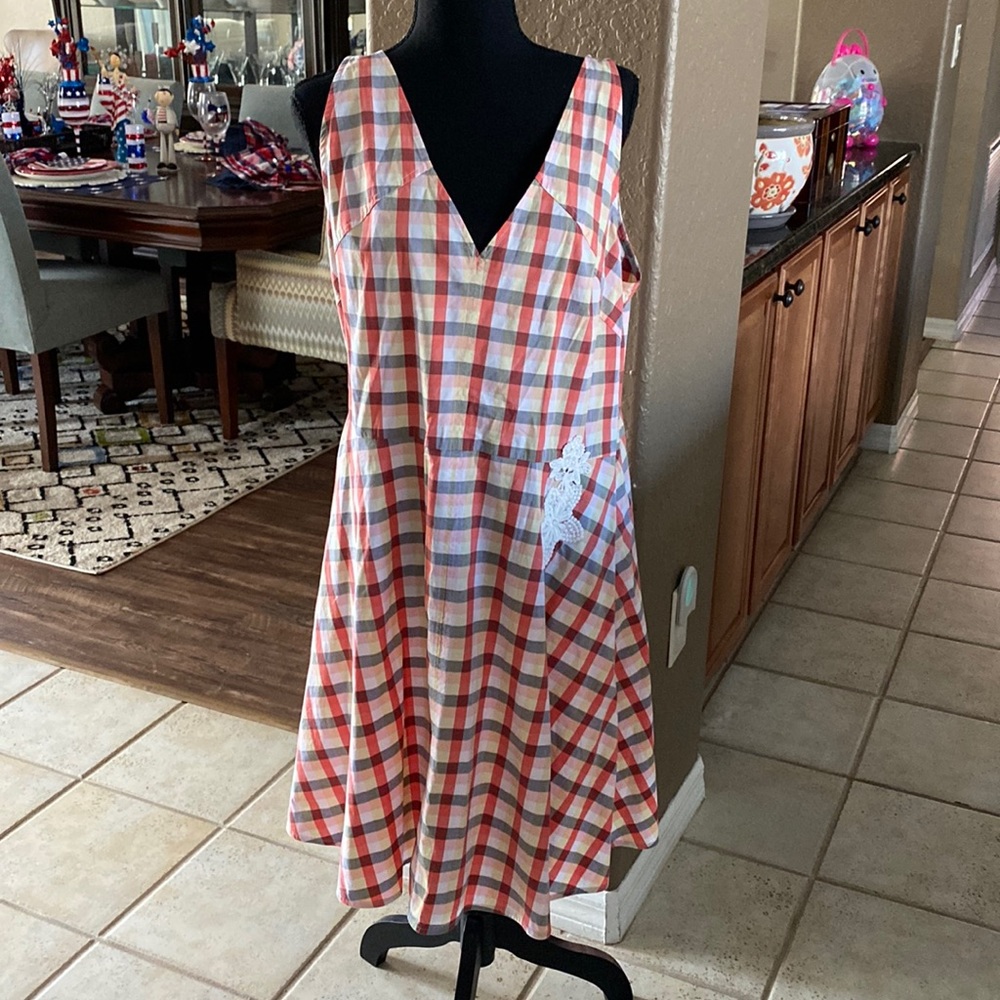 Beautiful checkered picnic dress D-42